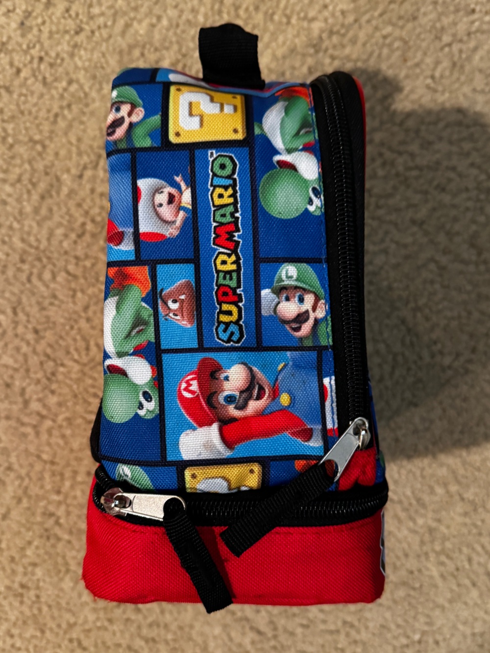 Super Mario Lunch & Backpack - Picture 3 of 13